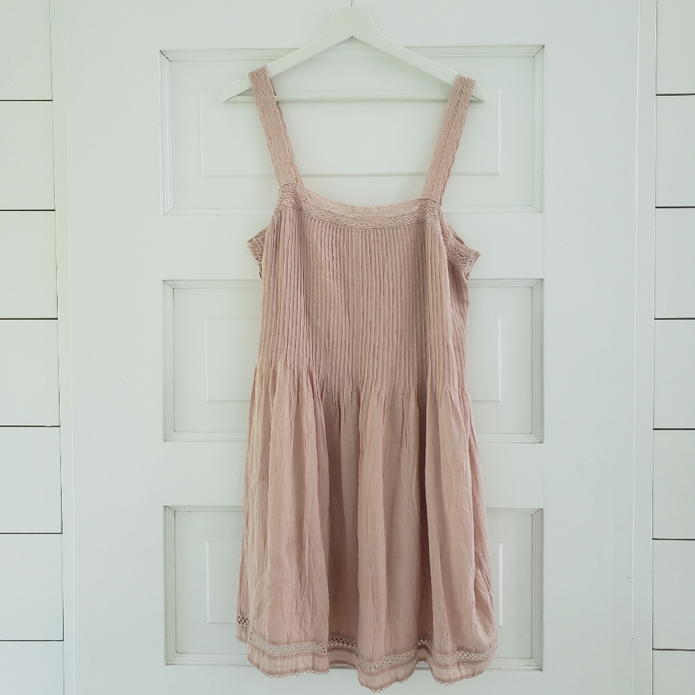 WILFRED ✨ Dusty Pink Lace Summer Strappy Dress